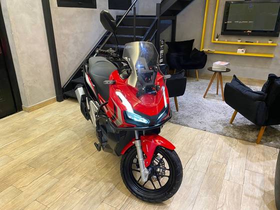 HONDA ADV 